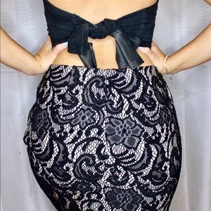 ❤️ HOST PICK lace skirt